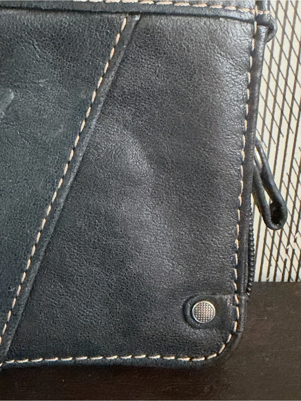 Fossil Vintage NWOT Leather Passport Wallet Travel Organizer Black Airplane